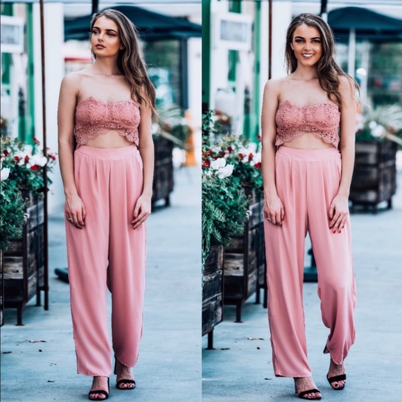Iris Basic Strapless Crochet Wide Leg Jumpsuit - Picture 5 of 8